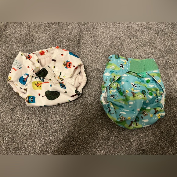 Cloth Diaper Shell and Prefold Bundle NWOT - Picture 2 of 3